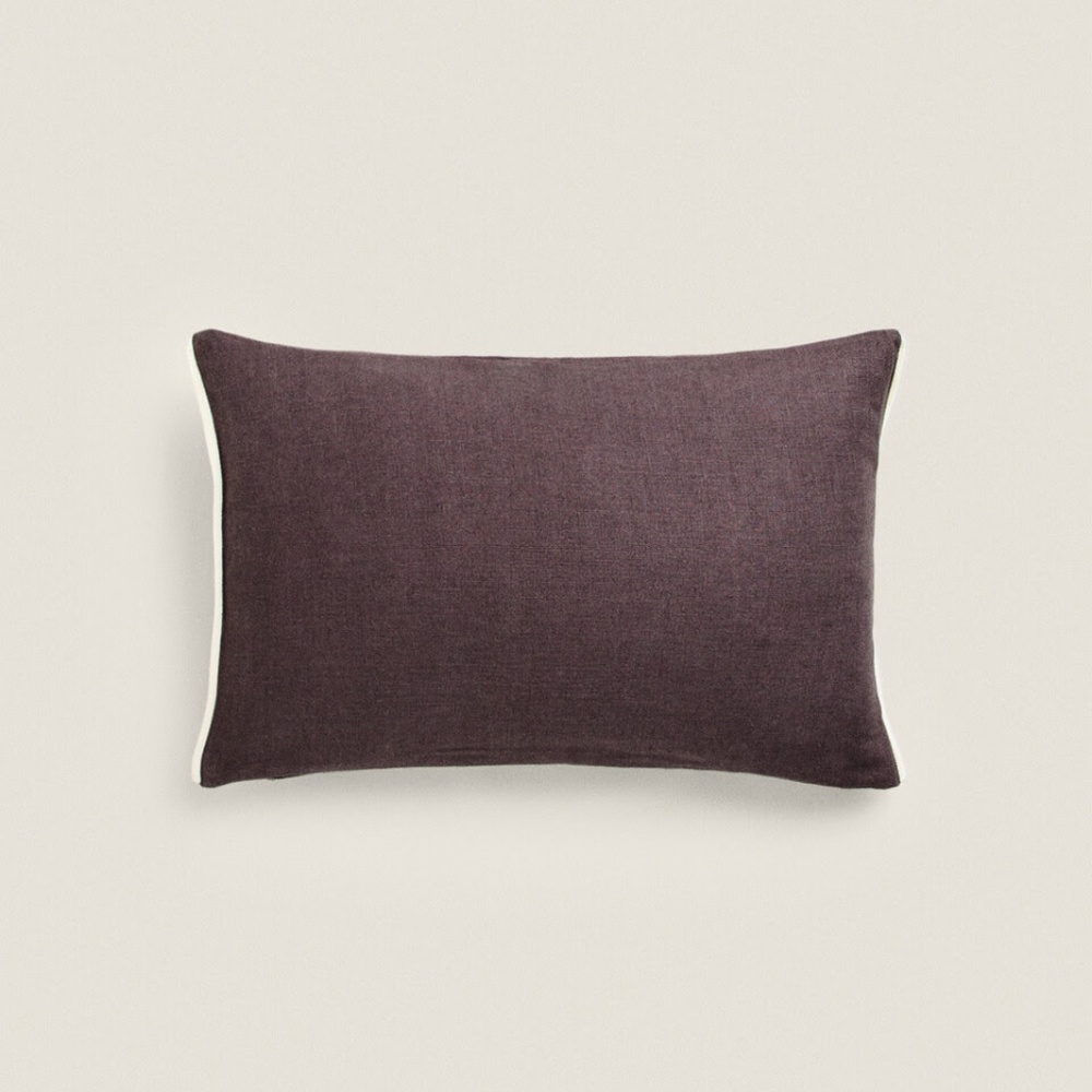 Zara home THROW PILLOW COVER WITH PIPING REF. 4141/008
